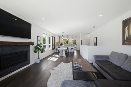Photo 6 at 12477 230 Street, East Central, Maple Ridge