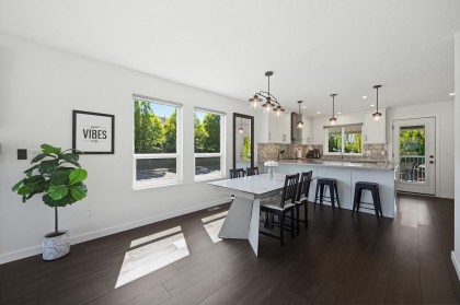 Photo 7 at 12477 230 Street, East Central, Maple Ridge