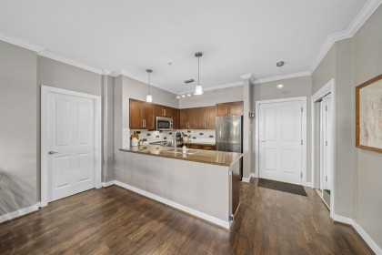 Photo 10 at 116 - 2353 Marpole Avenue, Central Pt Coquitlam, Port Coquitlam