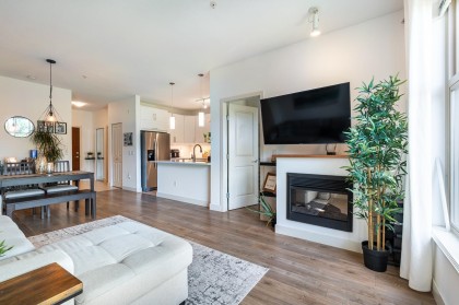 Photo 13 at 318 - 2477 Kelly Avenue, Central Pt Coquitlam, Port Coquitlam