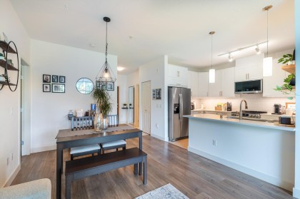 Photo 1 at 318 - 2477 Kelly Avenue, Central Pt Coquitlam, Port Coquitlam