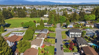 Photo 18 at 1939 Connaught Avenue, Lower Mary Hill, Port Coquitlam