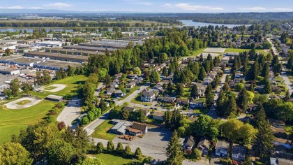 Photo 8 at 1939 Connaught Avenue, Lower Mary Hill, Port Coquitlam