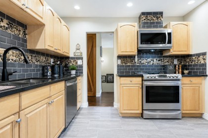 Photo 10 at 30 - 2719 St. Michael Street, Glenwood PQ, Port Coquitlam