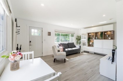 Photo 2 at 23035 117 Avenue, East Central, Maple Ridge