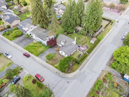 Photo 22 at 3604 Mcrae Crescent, Woodland Acres PQ, Port Coquitlam