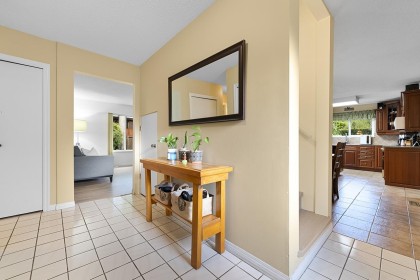 Photo 5 at 3604 Mcrae Crescent, Woodland Acres PQ, Port Coquitlam