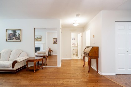 Photo 12 at 18 - 22308 124 Avenue, West Central, Maple Ridge