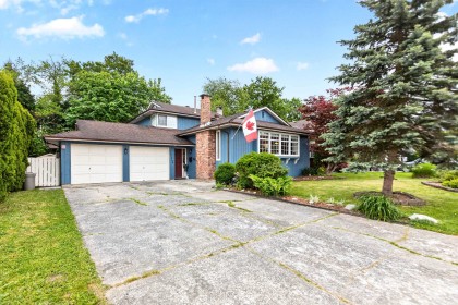 Photo 1 at 22146 Isaac Crescent, West Central, Maple Ridge