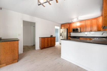 Photo 8 at 22641 Kendrick Loop, East Central, Maple Ridge