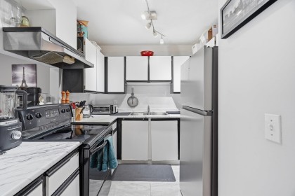 Photo 14 at 410 - 11671 Fraser Street, East Central, Maple Ridge