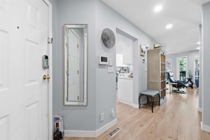 Photo 3 at 23 - 11737 236 Street, Cottonwood MR, Maple Ridge