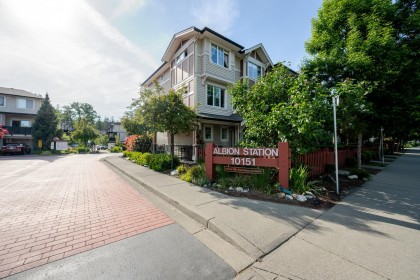 Photo 3 at 39 - 10151 240th Street, Albion, Maple Ridge