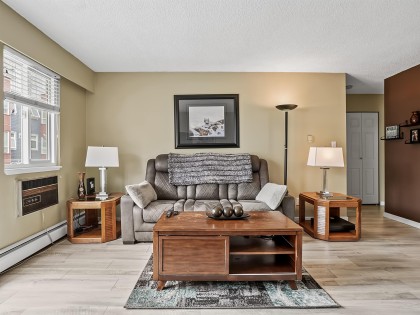 Photo 5 at 207 - 12096 222 Street, West Central, Maple Ridge