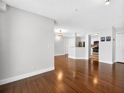 Photo 9 at 101 - 22275 123 Avenue, West Central, Maple Ridge