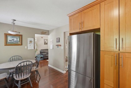 Photo 12 at 20783 Thorne Avenue, Southwest Maple Ridge, Maple Ridge