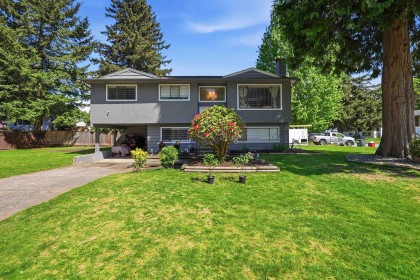 Photo 1 at 20783 Thorne Avenue, Southwest Maple Ridge, Maple Ridge
