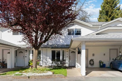 Photo 2 at 22 - 11757 207 Street, Southwest Maple Ridge, Maple Ridge