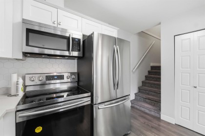 Photo 7 at 22 - 11757 207 Street, Southwest Maple Ridge, Maple Ridge