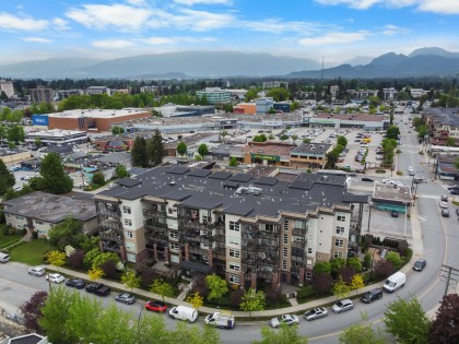 Photo 32 at 202 - 22577 Royal Crescent, East Central, Maple Ridge