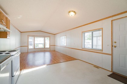 Photo 8 at 132 - 19682 Poplar Drive, Central Meadows, Pitt Meadows
