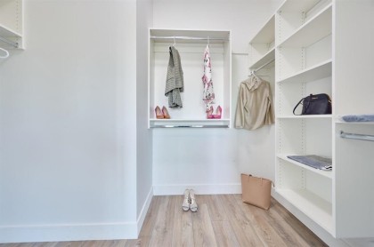 Photo 9 at 503 - 22577 Royal Crescent, East Central, Maple Ridge