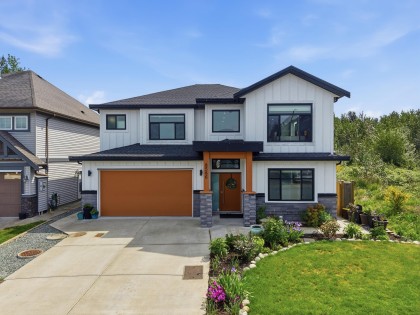 Photo 1 at 8586 Tupper Boulevard, Mission BC, Mission