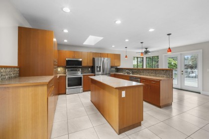 Photo 12 at 21105 River Road, Southwest Maple Ridge, Maple Ridge
