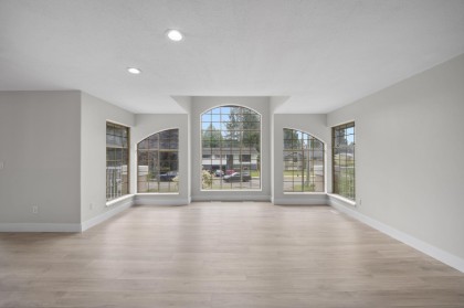 Photo 4 at 21105 River Road, Southwest Maple Ridge, Maple Ridge
