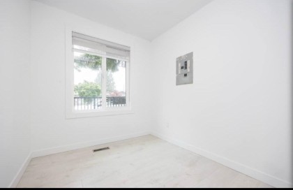 Photo 10 at 20367 Kent Street, Southwest Maple Ridge, Maple Ridge