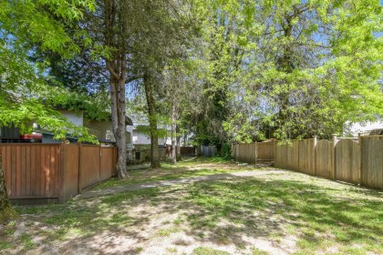 Photo 26 at 11670 Ritchie Avenue, East Central, Maple Ridge