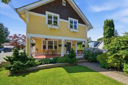 Photo 1 at 20590 Westfield Avenue, Southwest Maple Ridge, Maple Ridge