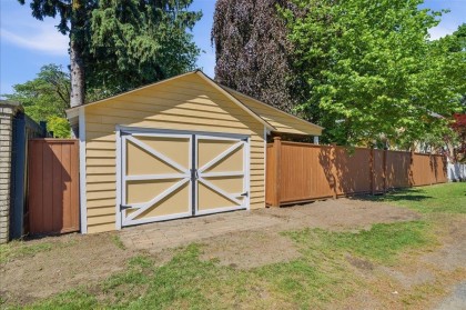 Photo 37 at 20590 Westfield Avenue, Southwest Maple Ridge, Maple Ridge