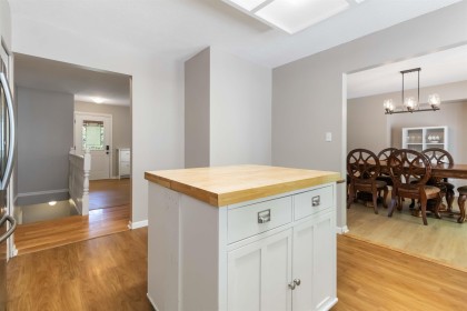 Photo 8 at 31747 Viewcrest Avenue, Mission-West, Mission