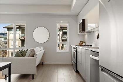 Photo 3 at 204 - 2277 Hawthorne Avenue, Central Pt Coquitlam, Port Coquitlam