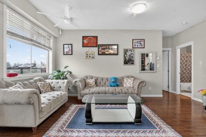 Photo 6 at 404 - 22858 Lougheed Highway, East Central, Maple Ridge