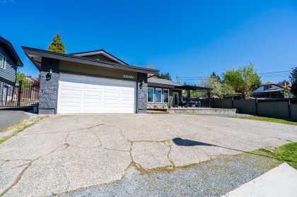 Photo 2 at 33097 14th Avenue, Mission BC, Mission
