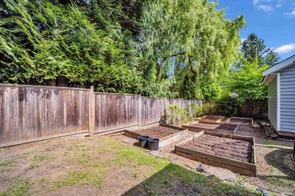 Photo 32 at 20377 Kent Street, Southwest Maple Ridge, Maple Ridge