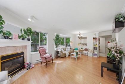 Photo 3 at 109 - 2620 Jane Street, Central Pt Coquitlam, Port Coquitlam