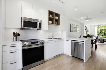 Photo 6 at 4 - 10973 Barnston View Road, South Meadows, Pitt Meadows