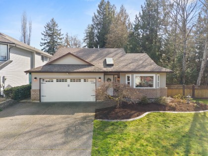 Photo 2 at 23216 121a Avenue, East Central, Maple Ridge