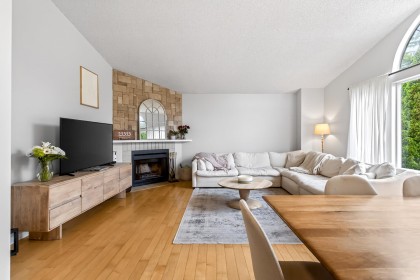 Photo 14 at 22525 Brickwood Close, East Central, Maple Ridge
