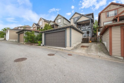 Photo 7 at 13679 Blake Loop, Silver Valley, Maple Ridge