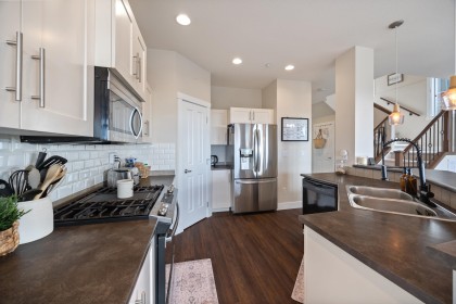 Photo 11 at 13679 Blake Loop, Silver Valley, Maple Ridge
