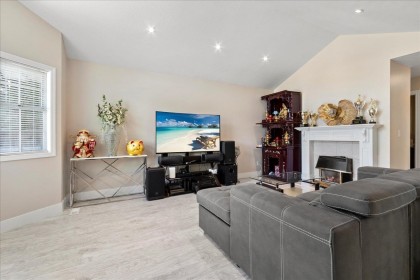 Photo 7 at 8102 Knight Avenue, Mission BC, Mission