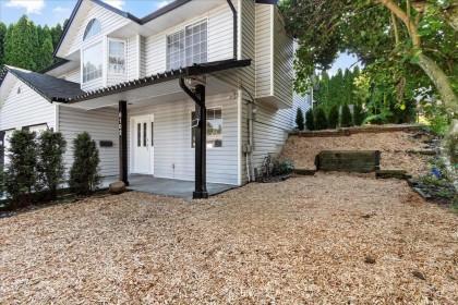 Photo 3 at 8102 Knight Avenue, Mission BC, Mission