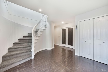 Photo 20 at 2471 Friskie Avenue, Woodland Acres PQ, Port Coquitlam
