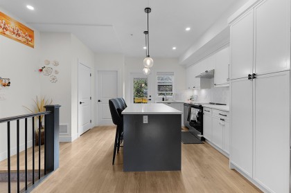 Photo 5 at 11 - 32970 Tunbridge Avenue, Mission BC, Mission
