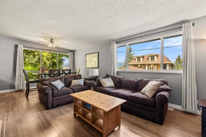Photo 15 at 1908 Warwick Crescent, Mary Hill, Port Coquitlam