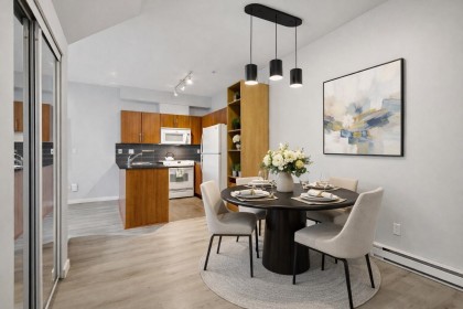 Photo 3 at 201 - 1661 Fraser Avenue, Glenwood PQ, Port Coquitlam